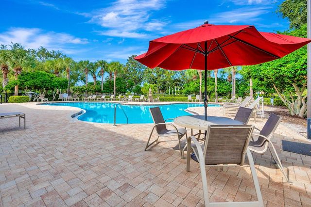 7228 HAMILTON ROAD 7228, Bradenton, FL 34209