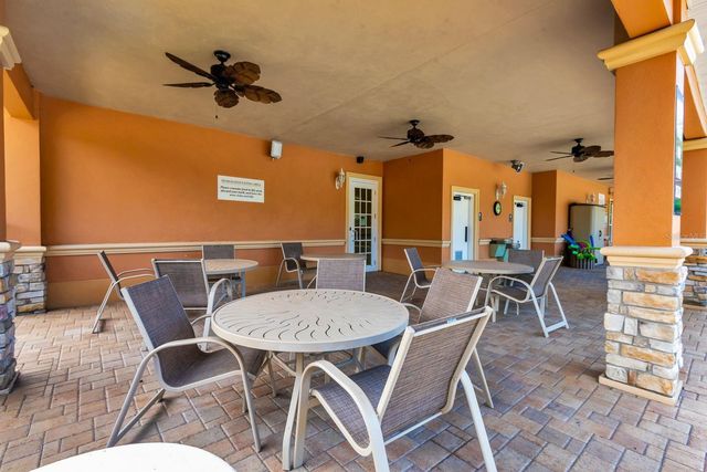 7228 HAMILTON ROAD 7228, Bradenton, FL 34209
