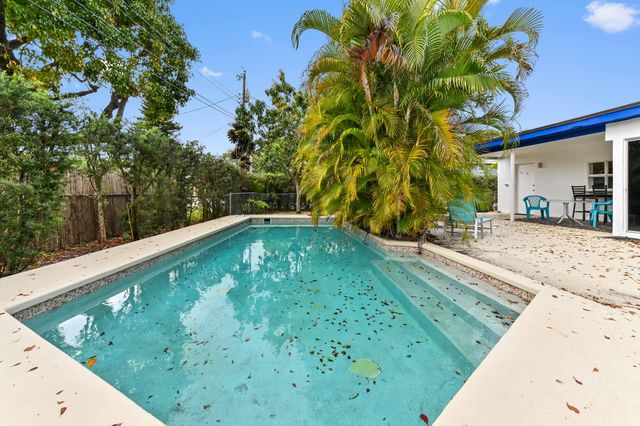 6260 NW 19th Street, Sunrise, FL 33313