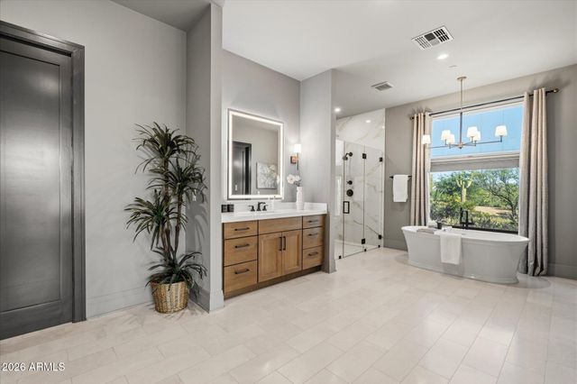 9243 E VISTA Drive, Scottsdale, AZ 85262