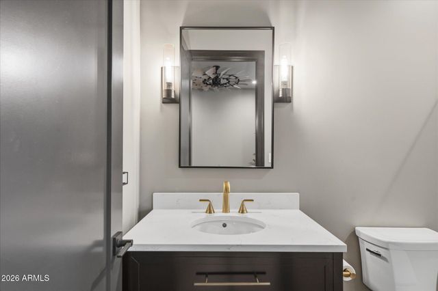 9243 E VISTA Drive, Scottsdale, AZ 85262