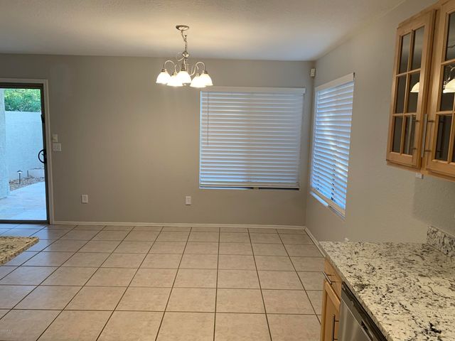 21842 N 40TH Place, Phoenix, AZ 85050