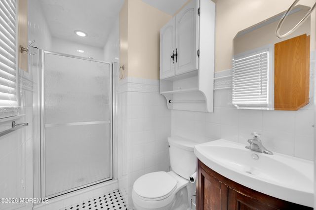 127 Arnold Place, Neptune Township, NJ 07753
