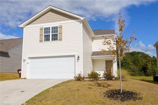 841 Sage Hill Drive, Jamestown, NC 27282