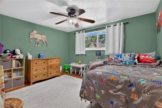 7651 Koch Drive, Parma, OH 44134
