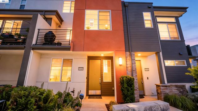 29268 Hub Ln, Hayward, CA 94544