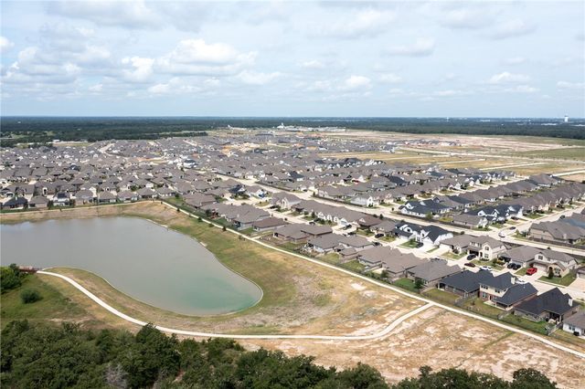 6332 Spartan Drive, College Station, TX 77845