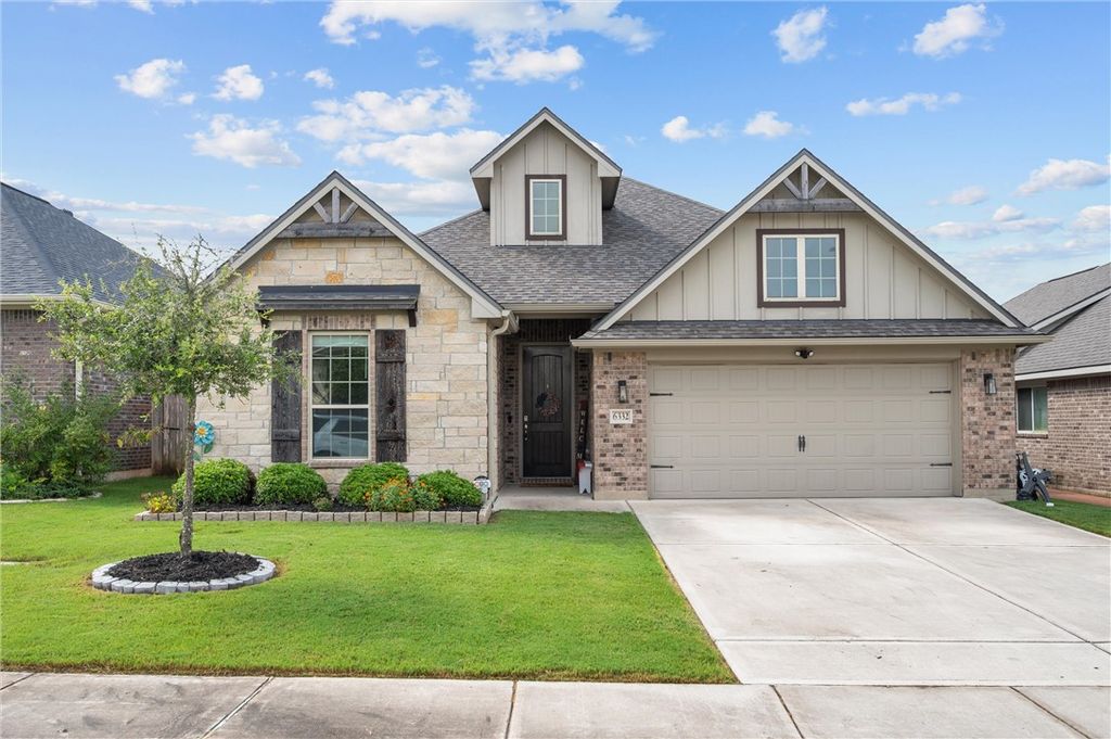 6332 Spartan Drive, College Station, TX 77845