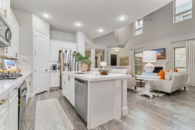 2224 7th Avenue, Flower Mound, TX 75028