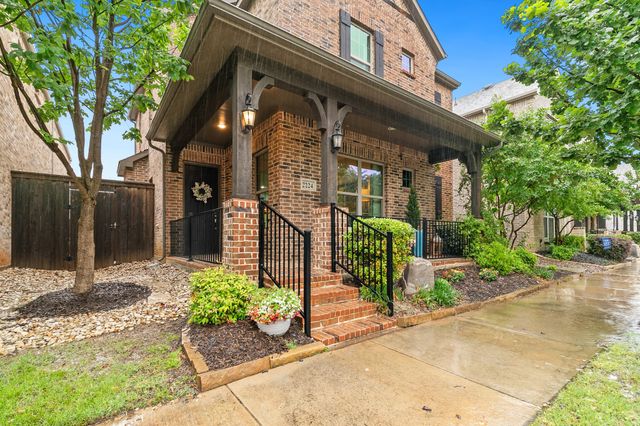 2224 7th Avenue, Flower Mound, TX 75028
