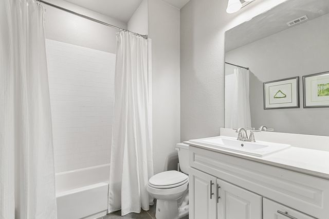 2224 7th Avenue, Flower Mound, TX 75028