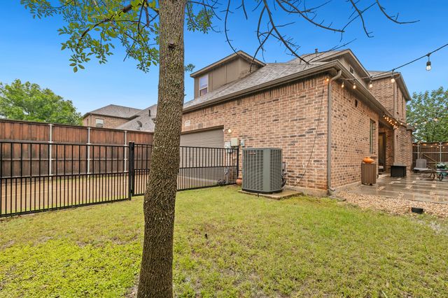 2224 7th Avenue, Flower Mound, TX 75028