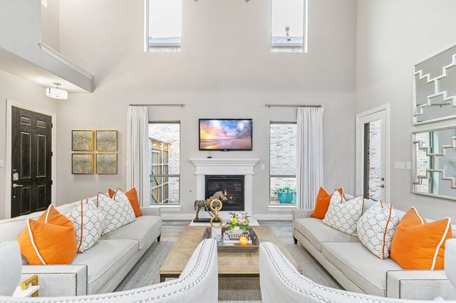 2224 7th Avenue, Flower Mound, TX 75028