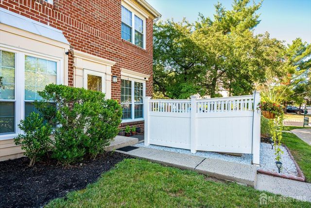 73 Goodwin Drive, North Brunswick, NJ 08902