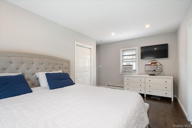 1735 Washington Avenue, Seaford, NY 11783
