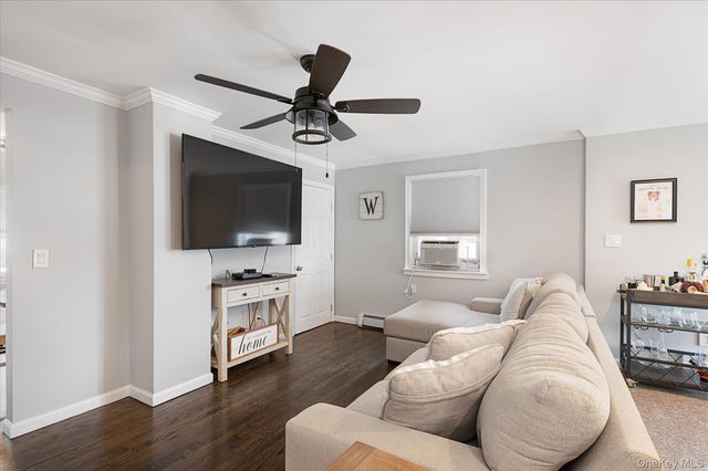 1735 Washington Avenue, Seaford, NY 11783