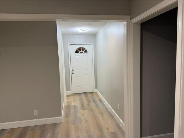 6015 W Airport Blvd, Houston, TX 77035