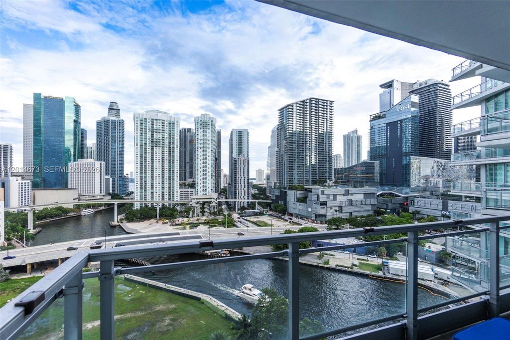 92 SW 3rd St 1812, Miami, FL 33130
