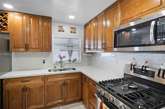 15405 SW 104th Avenue, Miami, FL 33157