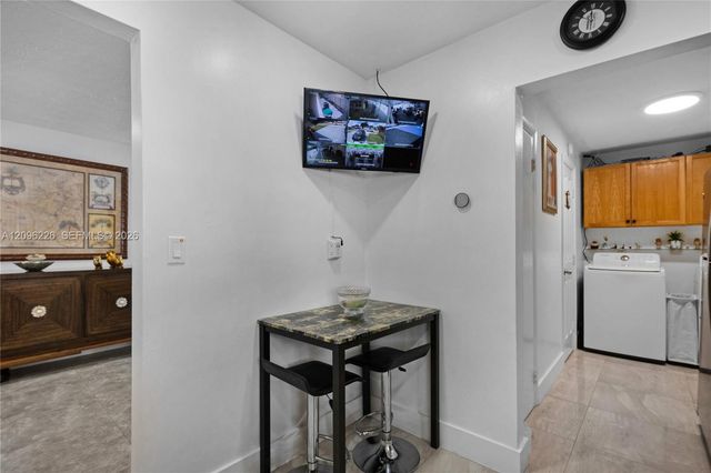 15405 SW 104th Avenue, Miami, FL 33157