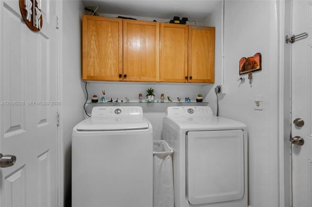 15405 SW 104th Avenue, Miami, FL 33157