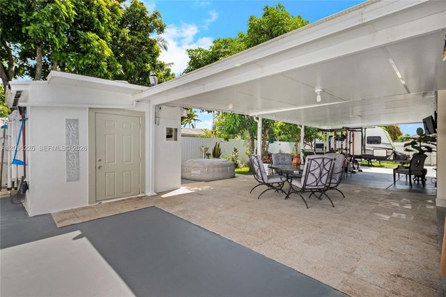 15405 SW 104th Avenue, Miami, FL 33157