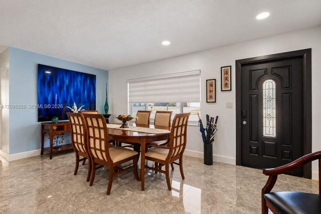 15405 SW 104th Avenue, Miami, FL 33157