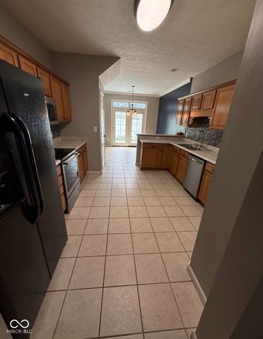2353 Colfax Lane, Indianapolis, IN 46260