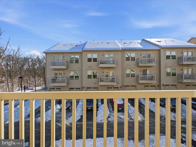 42143 PIEBALD SQ, Aldie, VA 20105