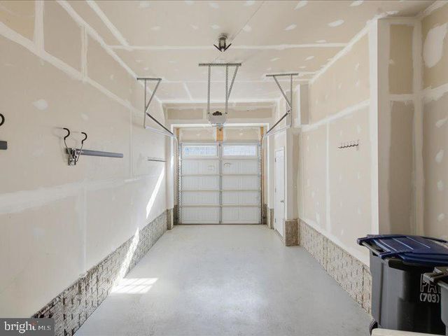 42143 PIEBALD SQ, Aldie, VA 20105