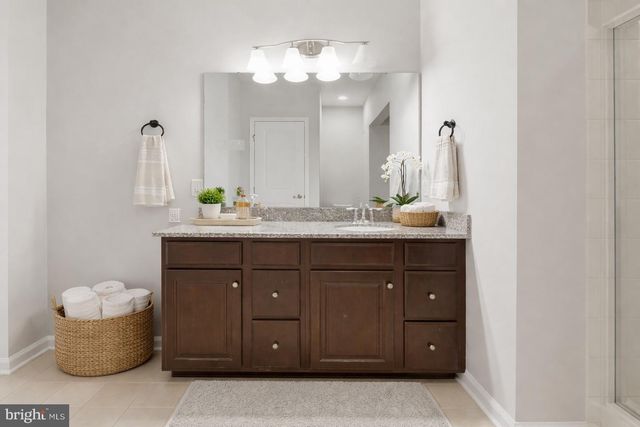 42143 PIEBALD SQ, Aldie, VA 20105