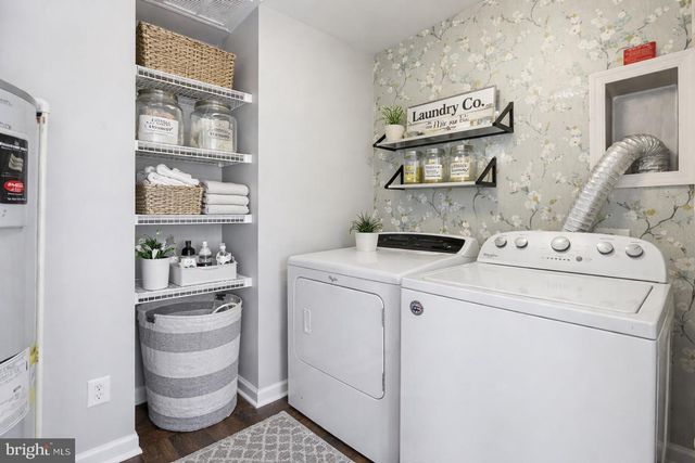 42143 PIEBALD SQ, Aldie, VA 20105