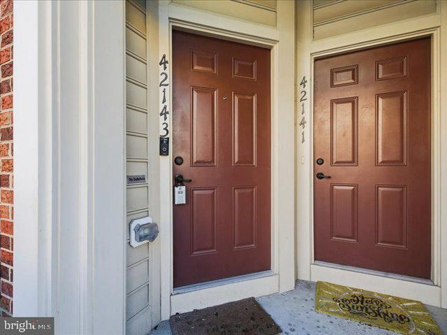 42143 PIEBALD SQ, Aldie, VA 20105