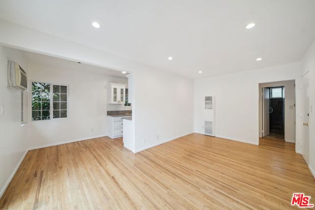 710 Westmount Drive D, West Hollywood, CA 90069