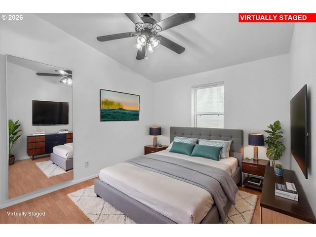 643 Se BROOKWOOD Ave, Hillsboro, OR 97123