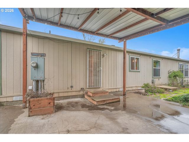 643 Se BROOKWOOD Ave, Hillsboro, OR 97123