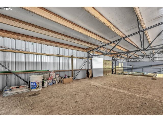 643 Se BROOKWOOD Ave, Hillsboro, OR 97123