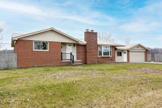 1240 E Price Road, Midland, MI 48642
