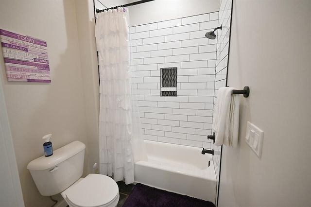 11503 S Churchhill Downs Street, Perkins, OK 74059