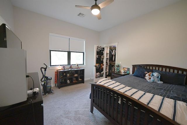 11503 S Churchhill Downs Street, Perkins, OK 74059