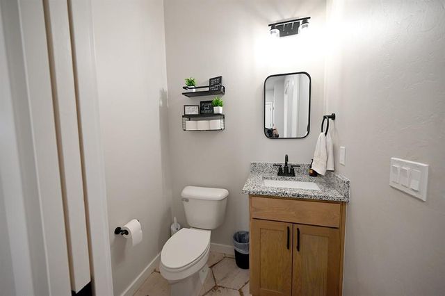 11503 S Churchhill Downs Street, Perkins, OK 74059