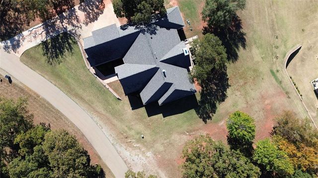 11503 S Churchhill Downs Street, Perkins, OK 74059