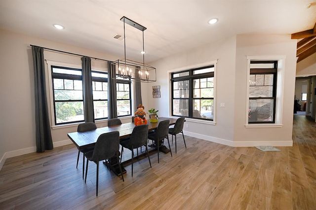 11503 S Churchhill Downs Street, Perkins, OK 74059