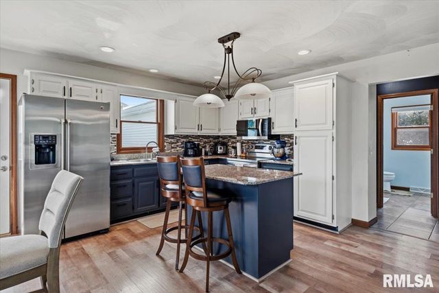 529 Gatlinburg Drive, Chatham, IL 62629