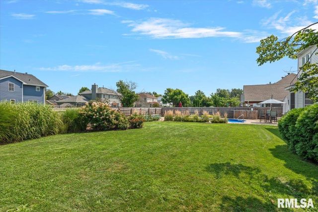 529 Gatlinburg Drive, Chatham, IL 62629