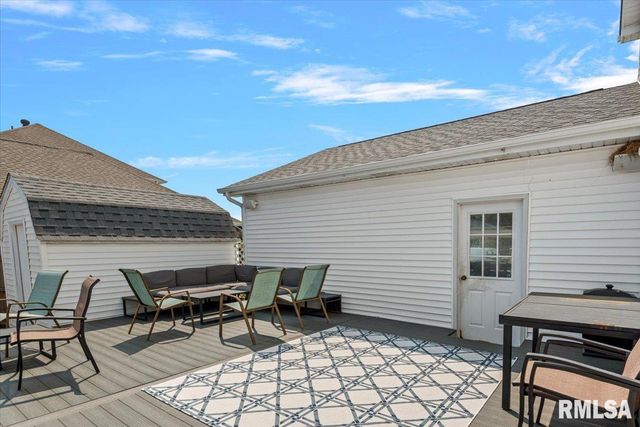 529 Gatlinburg Drive, Chatham, IL 62629