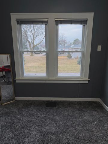 1121 W Midland Road, Bay City, MI 48706