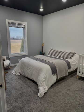 1121 W Midland Road, Bay City, MI 48706