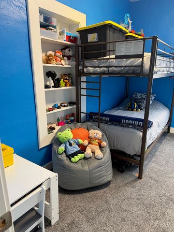 1121 W Midland Road, Bay City, MI 48706