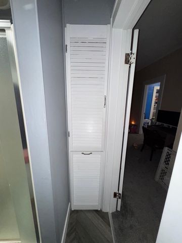 1121 W Midland Road, Bay City, MI 48706